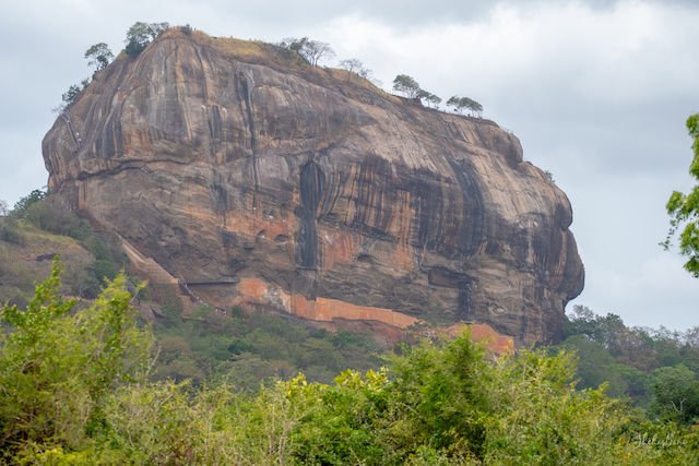 Sigriya Rock Srilanka.jpg