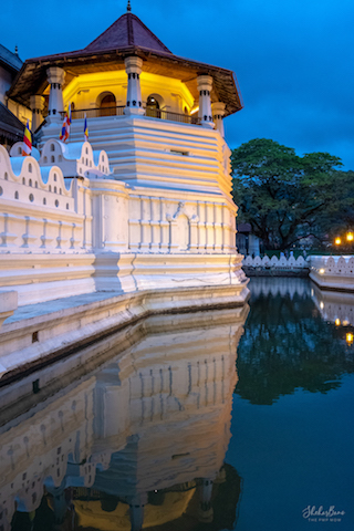 Tooth Relic Temple Kandy .jpg
